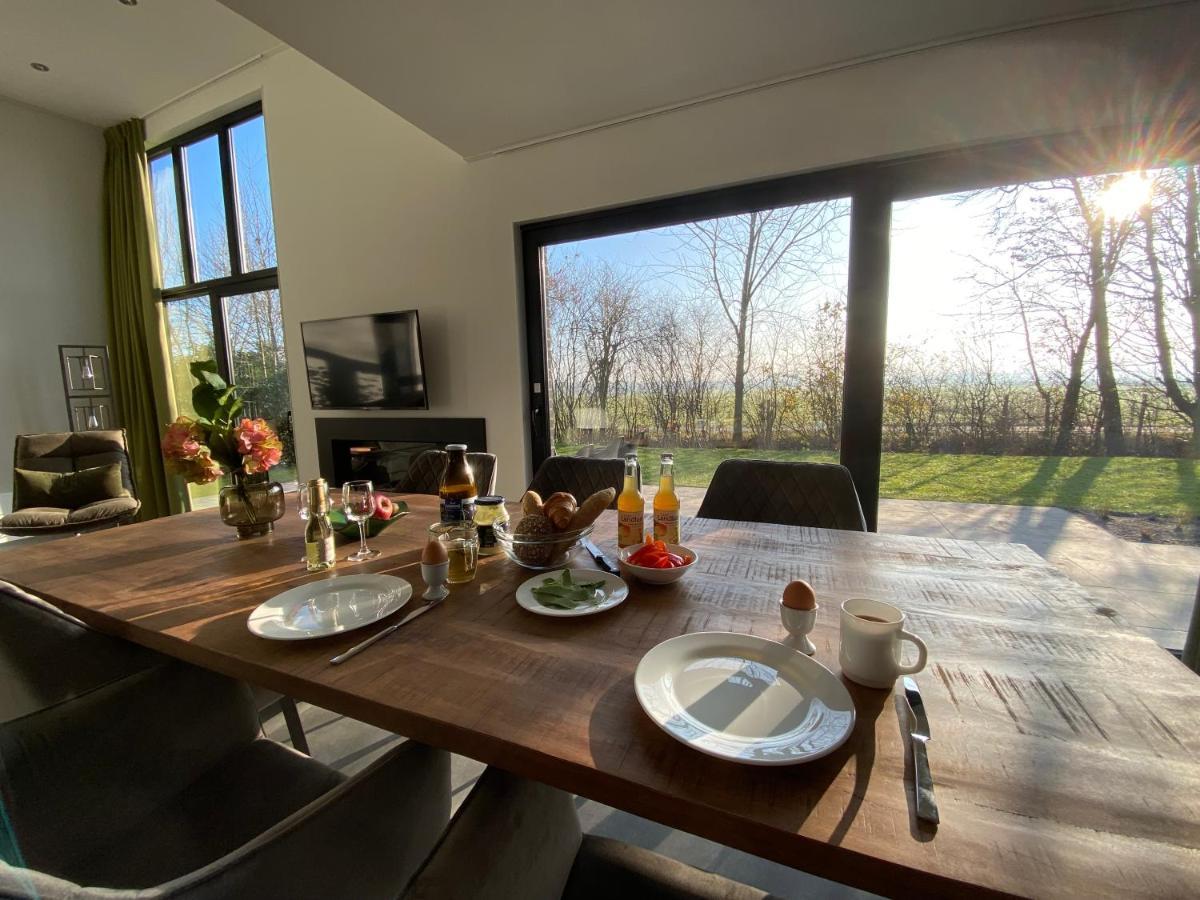 Green Villa In Bester Lage - Dachterrasse Mit Meerblick - Grosser Eingezaeunter Garten - Kinderfreundlich - Hunde Inklusive - 4 Sterne Resort - Direkt Am Strand - Pool Inklusive هولْسْهورست المظهر الخارجي الصورة