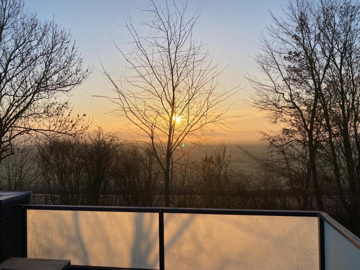 Green Villa In Bester Lage - Dachterrasse Mit Meerblick - Grosser Eingezaeunter Garten - Kinderfreundlich - Hunde Inklusive - 4 Sterne Resort - Direkt Am Strand - Pool Inklusive هولْسْهورست المظهر الخارجي الصورة