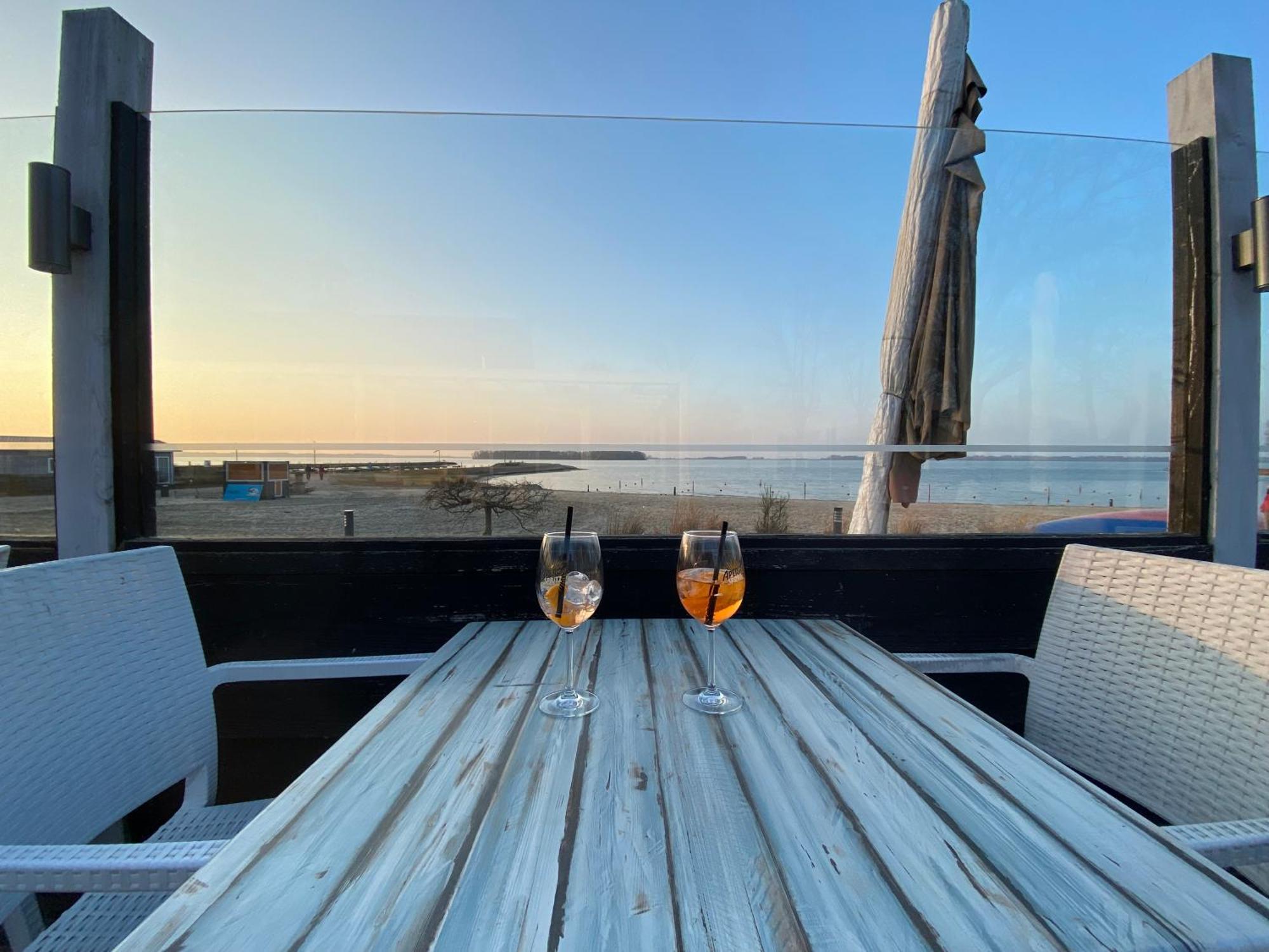 Green Villa In Bester Lage - Dachterrasse Mit Meerblick - Grosser Eingezaeunter Garten - Kinderfreundlich - Hunde Inklusive - 4 Sterne Resort - Direkt Am Strand - Pool Inklusive هولْسْهورست المظهر الخارجي الصورة